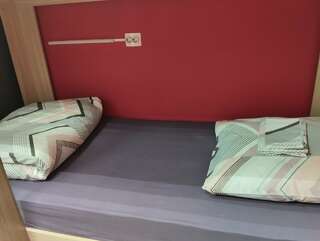 Гостиница Camin Hostel Пермь Бюджетный двухместный номер с 1 кроватью-3