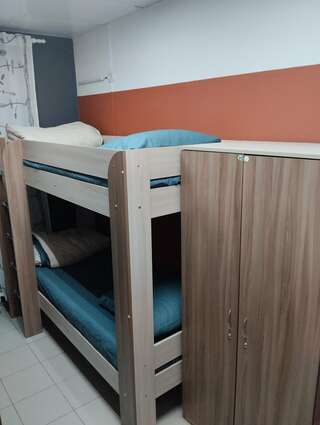 Гостиница Camin Hostel Пермь Кровать в общем номере для женщин с 4 кроватями-4