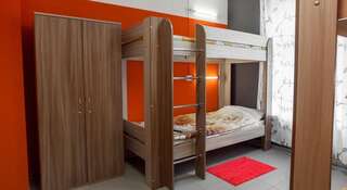 Гостиница Camin Hostel Пермь Кровать в общем четырехместном номере-3